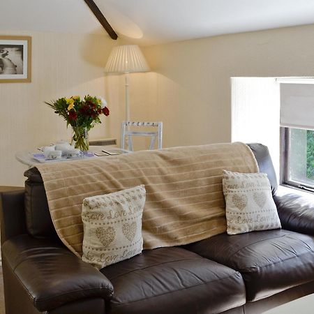 Rosecraddoc Manor - Hayloft Villa Saint Cleer Eksteriør billede