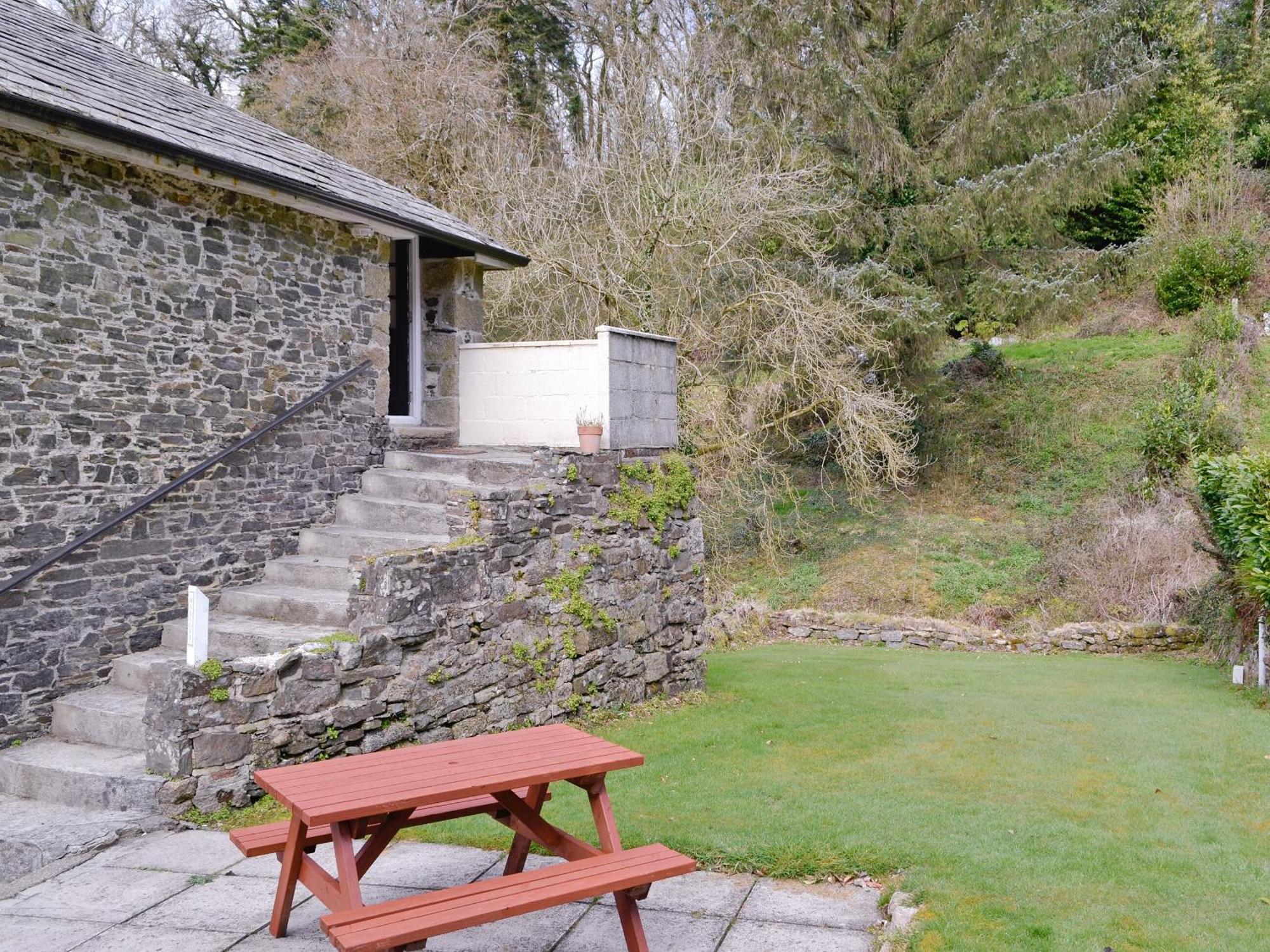 Rosecraddoc Manor - Hayloft Villa Saint Cleer Eksteriør billede